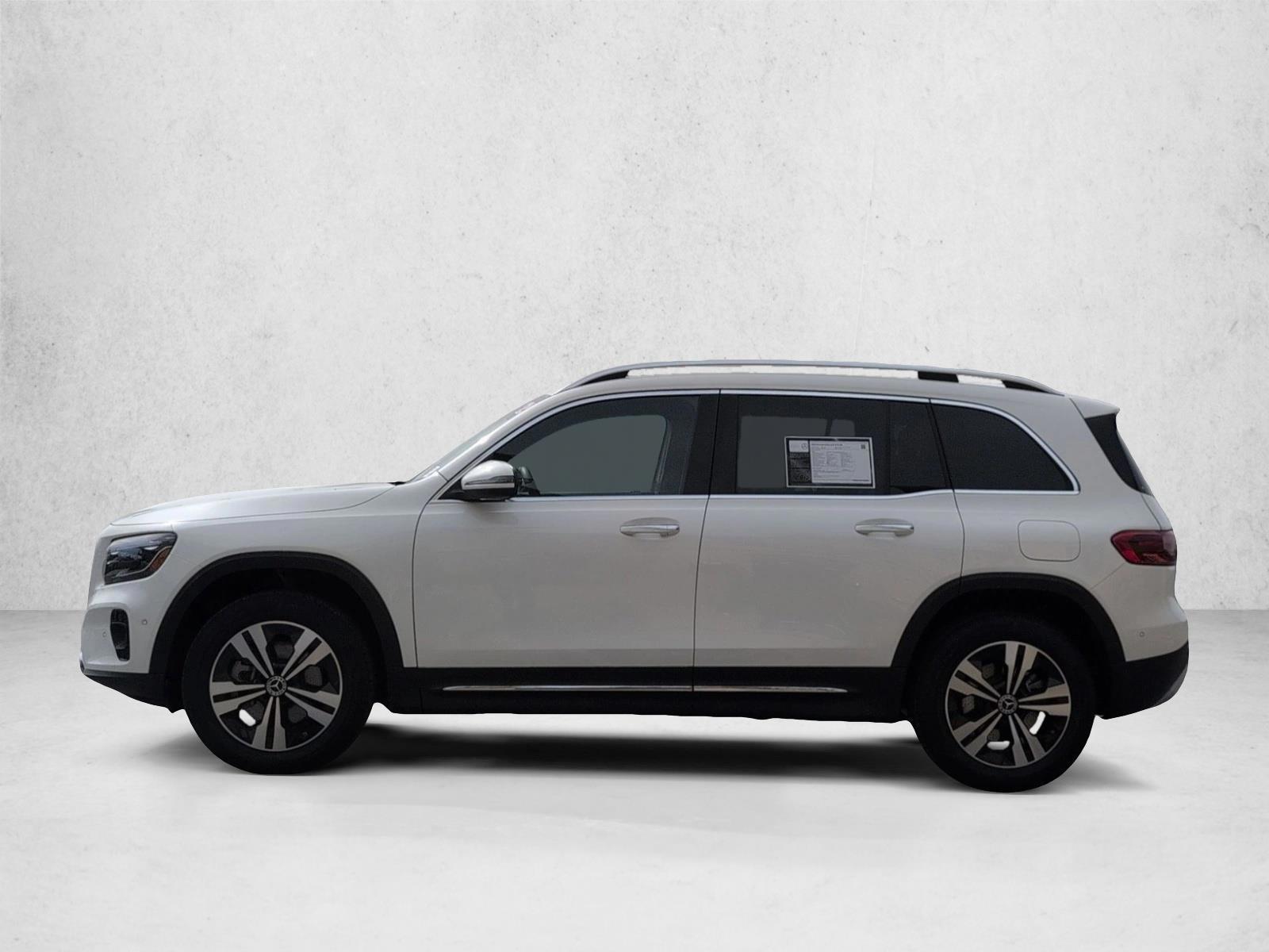 Thumbnail: 2025 Mercedes-Benz GLB - 2