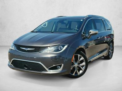 2018 Chrysler Pacifica Limited -
                  Phoenix, AZ