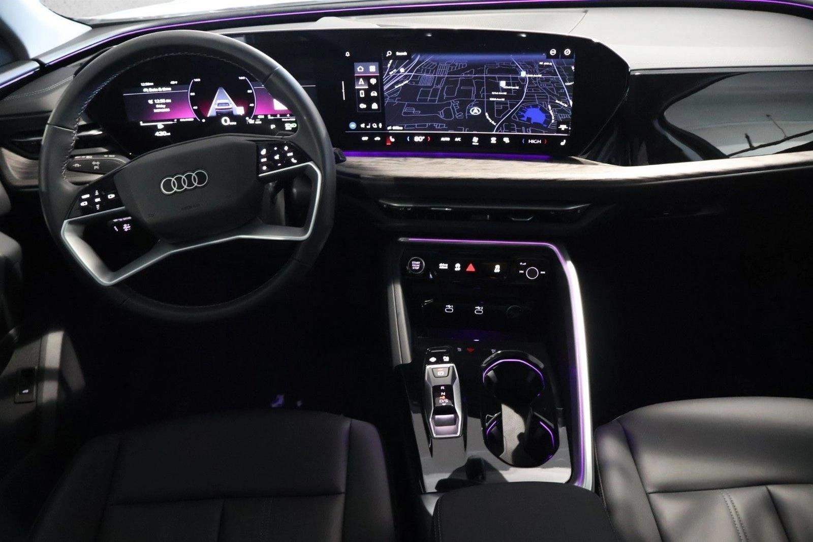 Thumbnail: 2025 Audi Q5 - 3