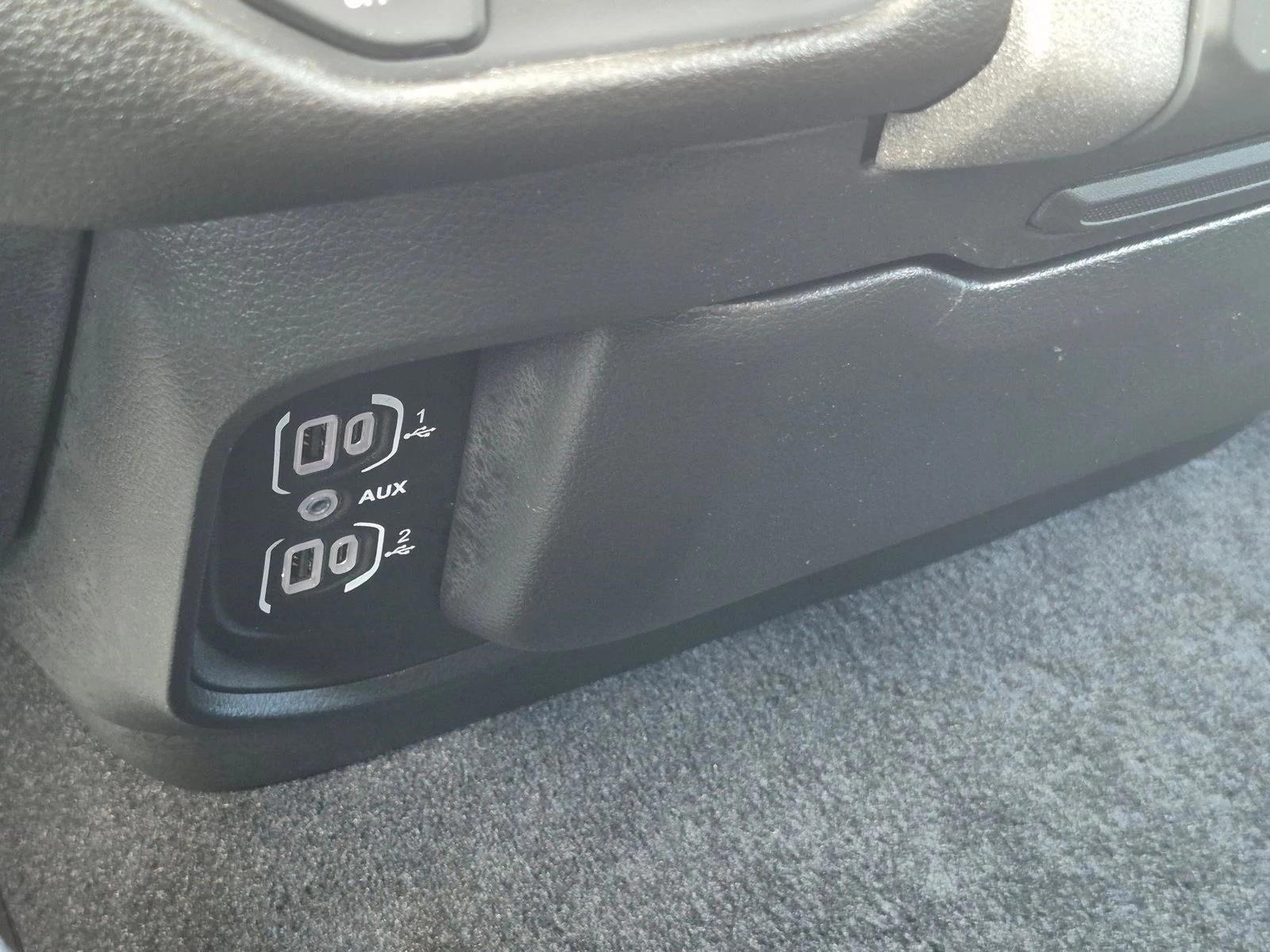 Thumbnail: 2025 RAM 1500 - 4