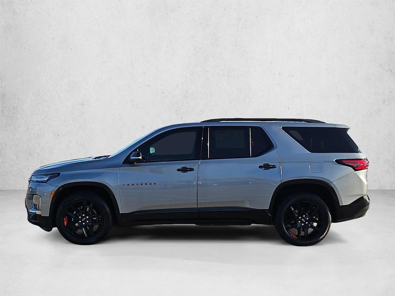 Thumbnail: 2023 Chevrolet Traverse - 2