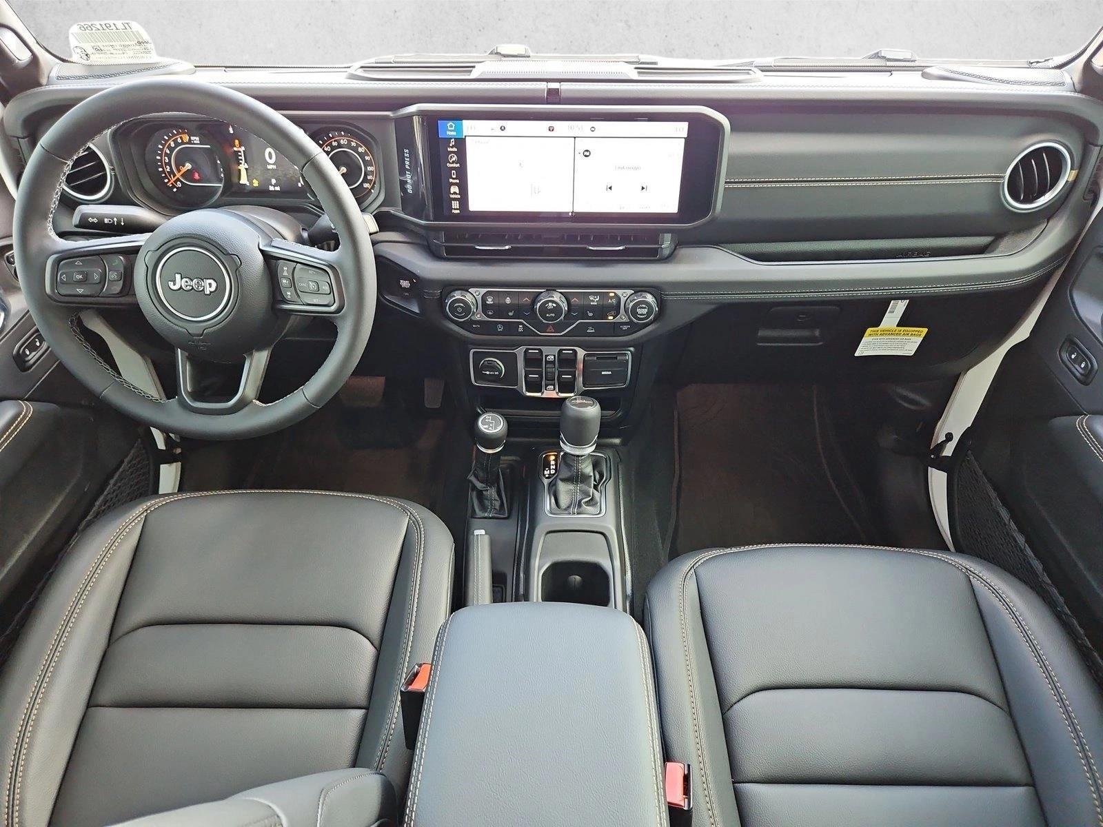 Thumbnail: 2026 Jeep Gladiator - 4