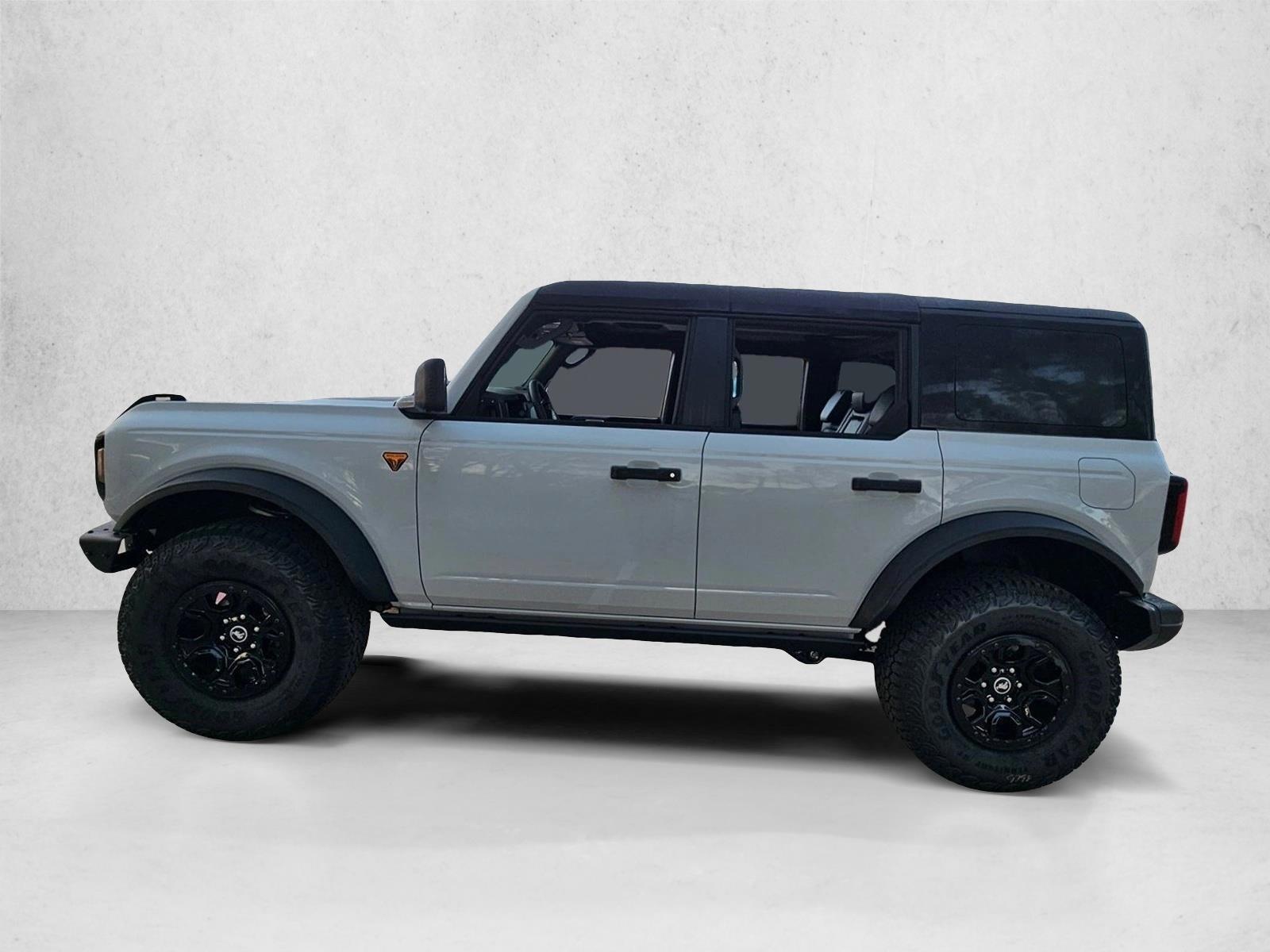 Thumbnail: 2026 Ford Bronco - 2