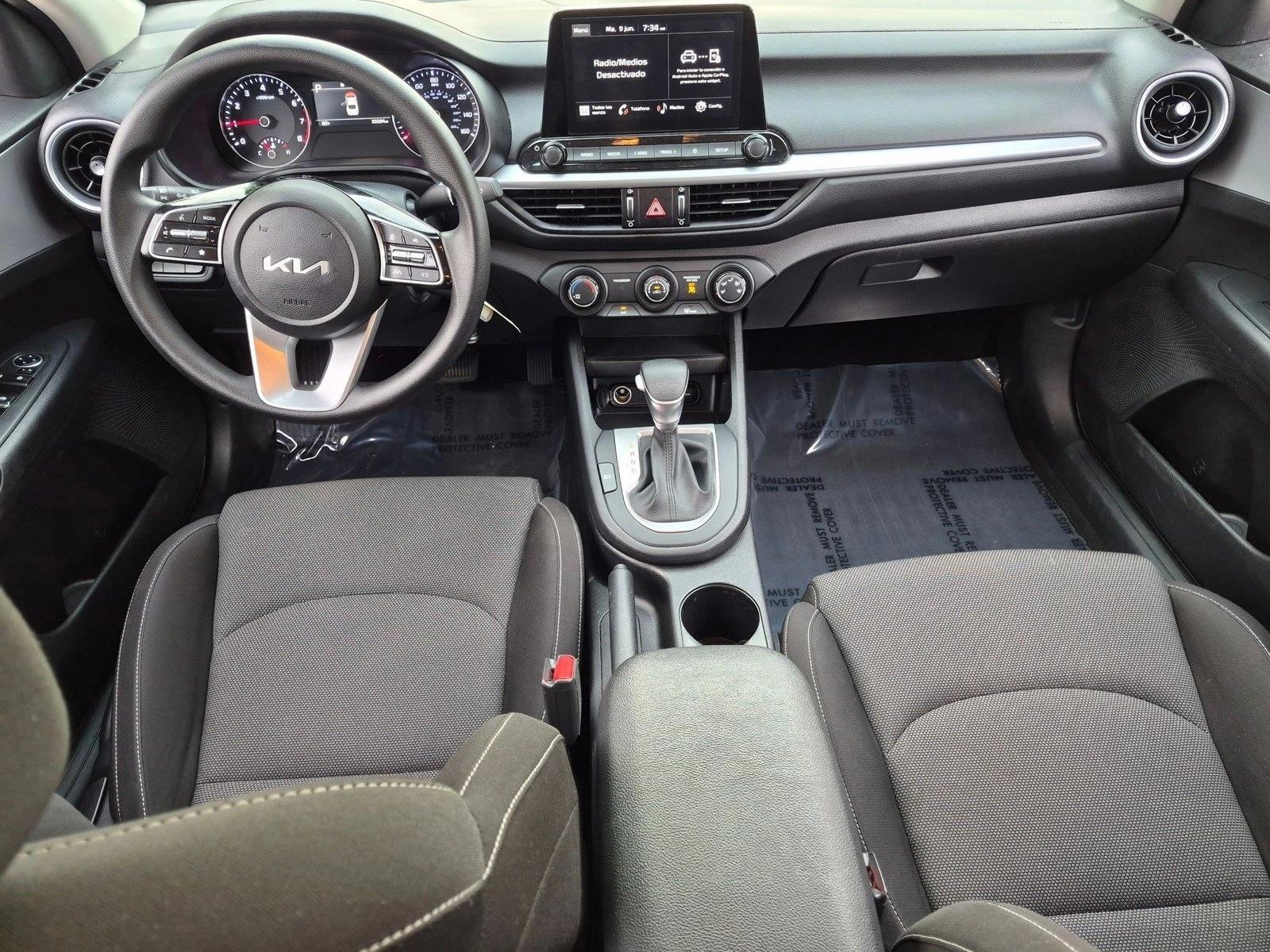 Thumbnail: 2023 Kia Forte - 3