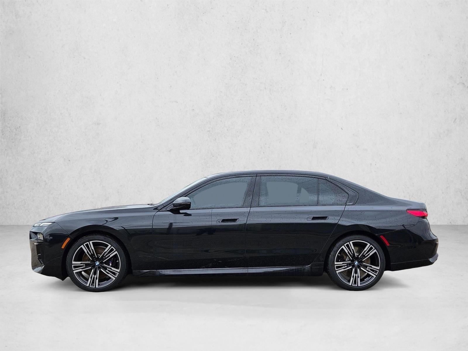 Thumbnail: 2025 BMW 7 Series - 2