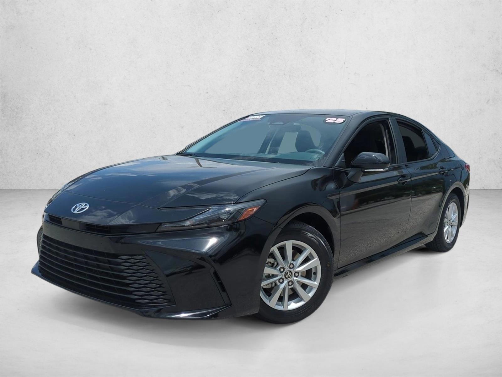 Thumbnail: 2025 Toyota Camry - 1