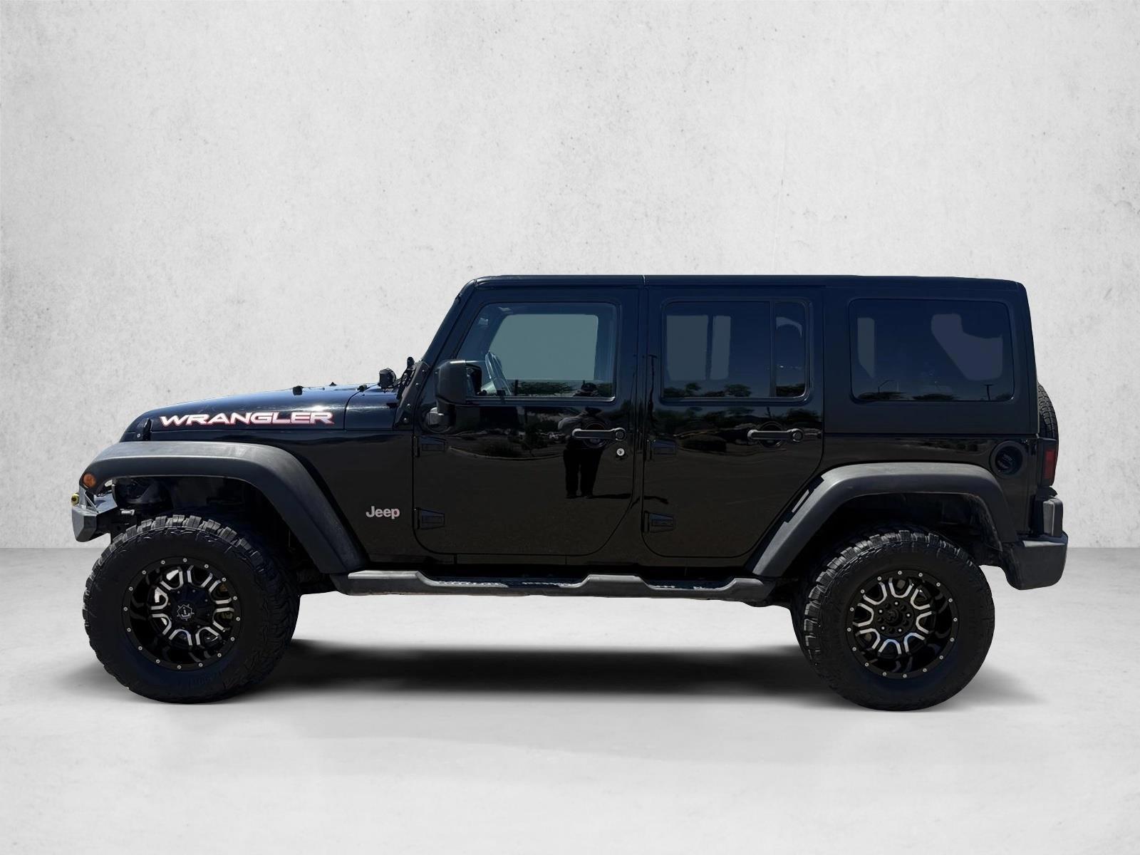 Thumbnail: 2016 Jeep Wrangler - 2