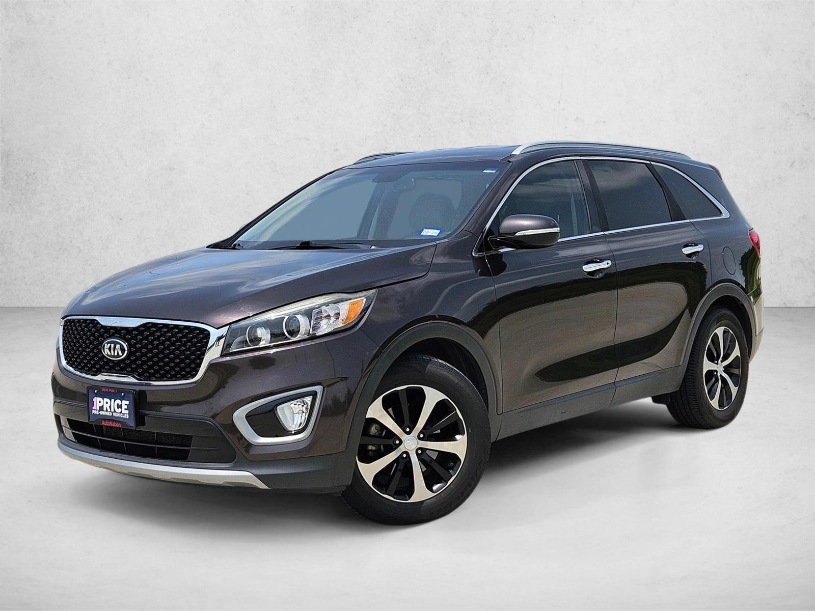 Thumbnail: 2016 Kia Sorento - 1