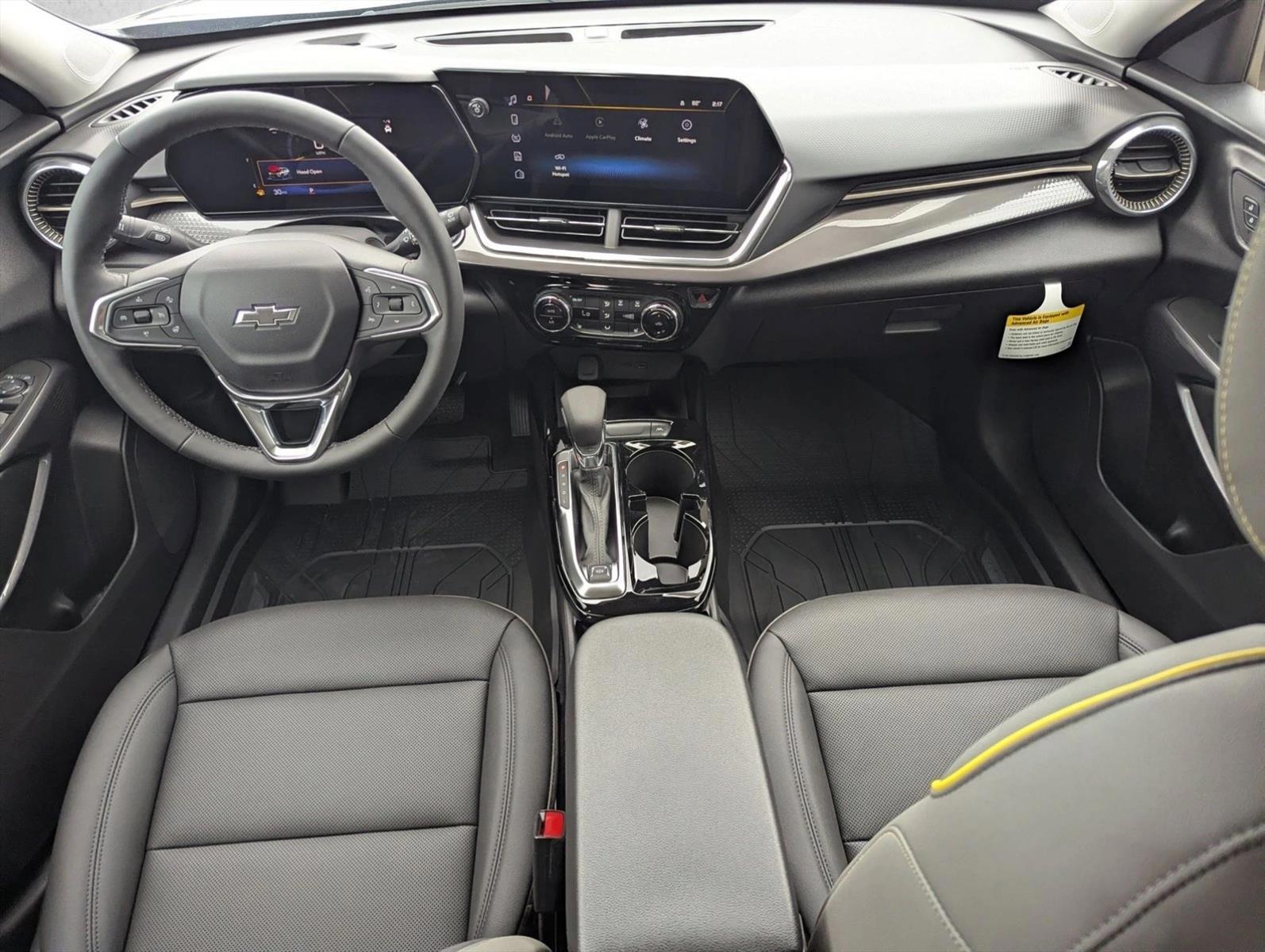 Thumbnail: 2026 Chevrolet Trax - 3
