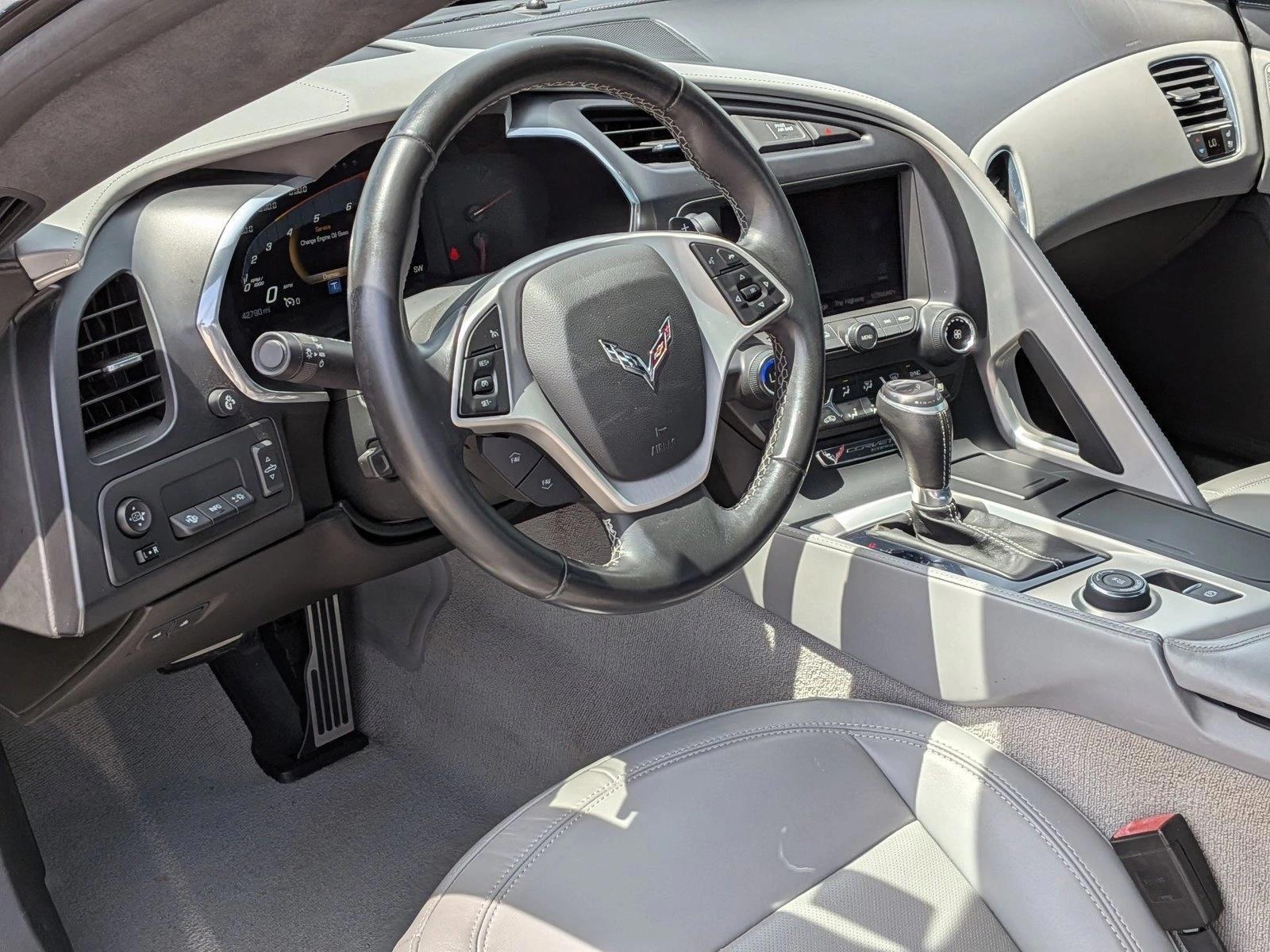 Thumbnail: 2015 Chevrolet Corvette - 3