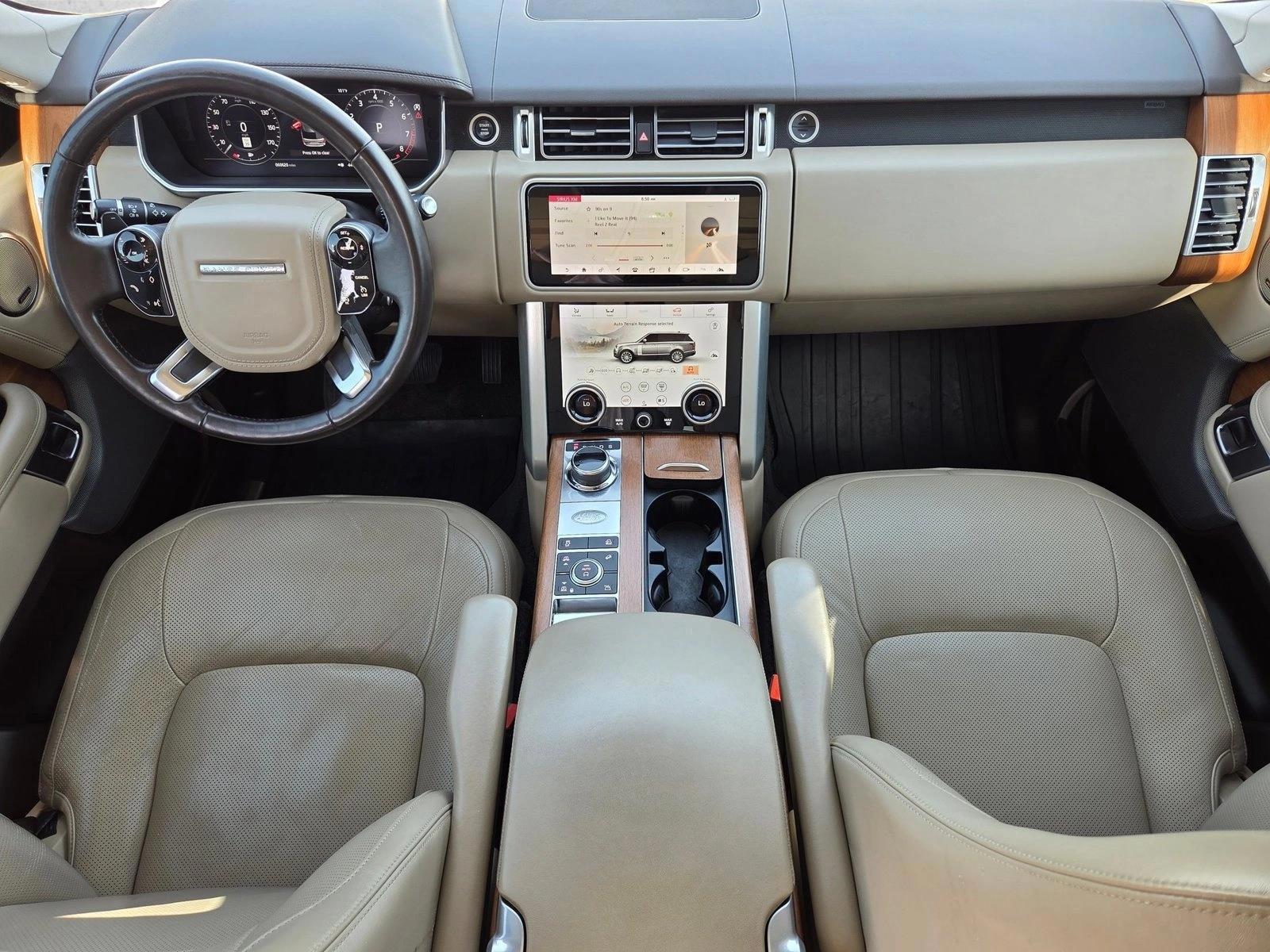 Thumbnail: 2019 Land Rover Range Rover - 4