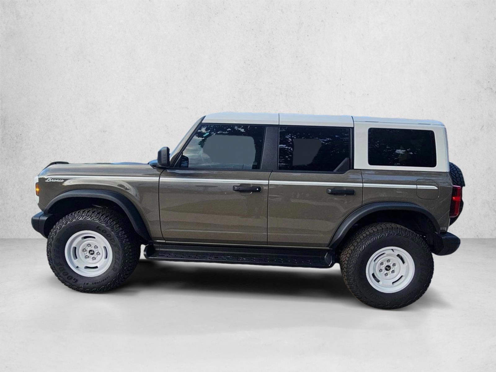 Thumbnail: 2026 Ford Bronco - 2
