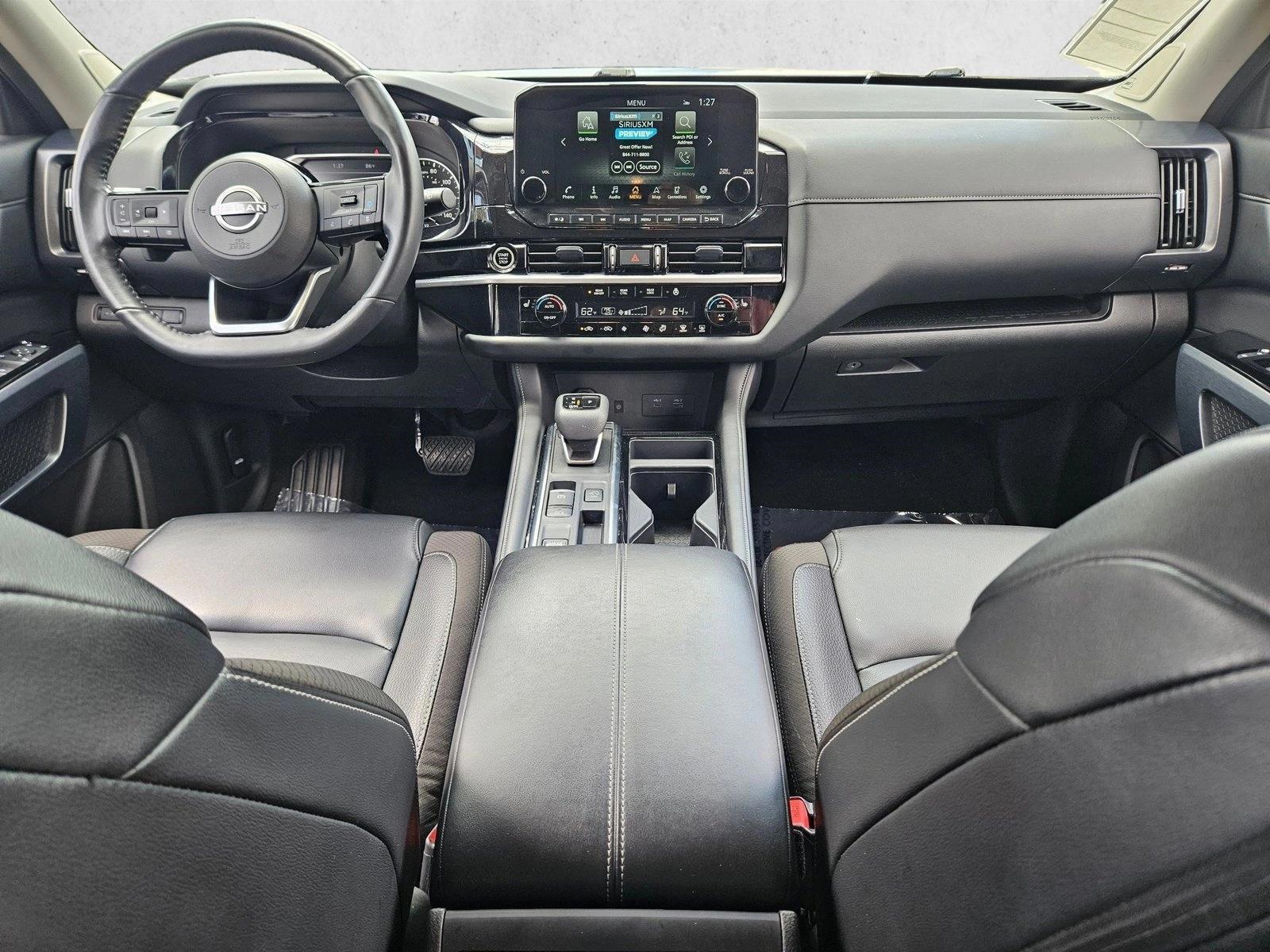 Thumbnail: 2024 Nissan Pathfinder - 3