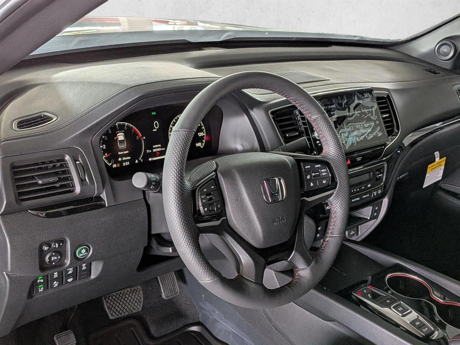 Thumbnail: 2026 Honda Ridgeline - 3
