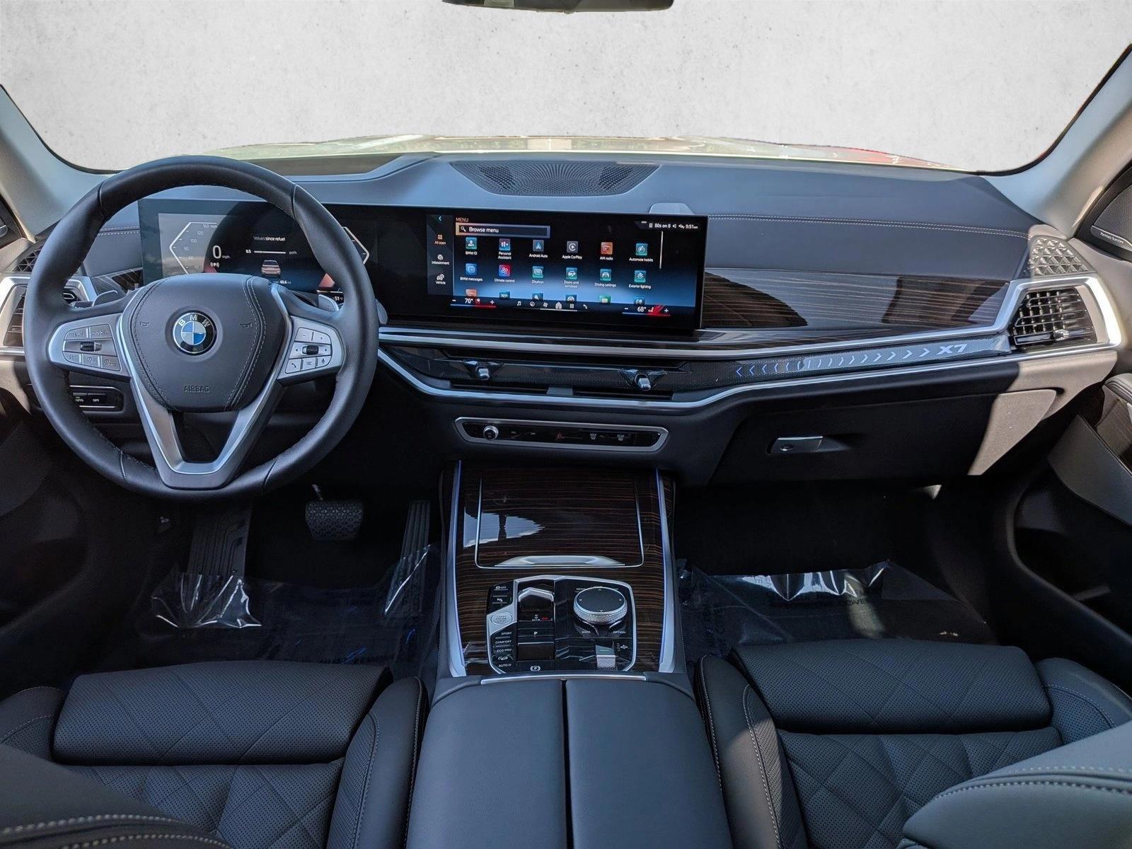 Thumbnail: 2026 BMW X7 - 3