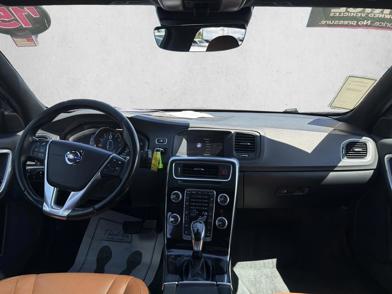 2015 Volvo V60