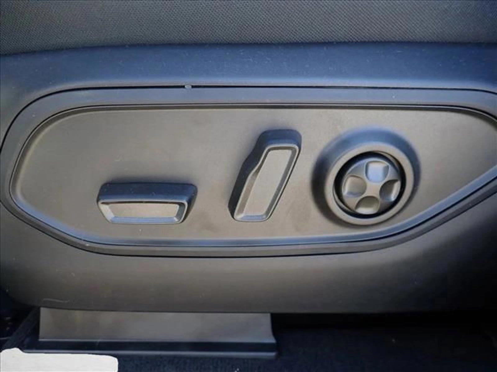 Thumbnail: 2026 Jeep Grand Cherokee - 3