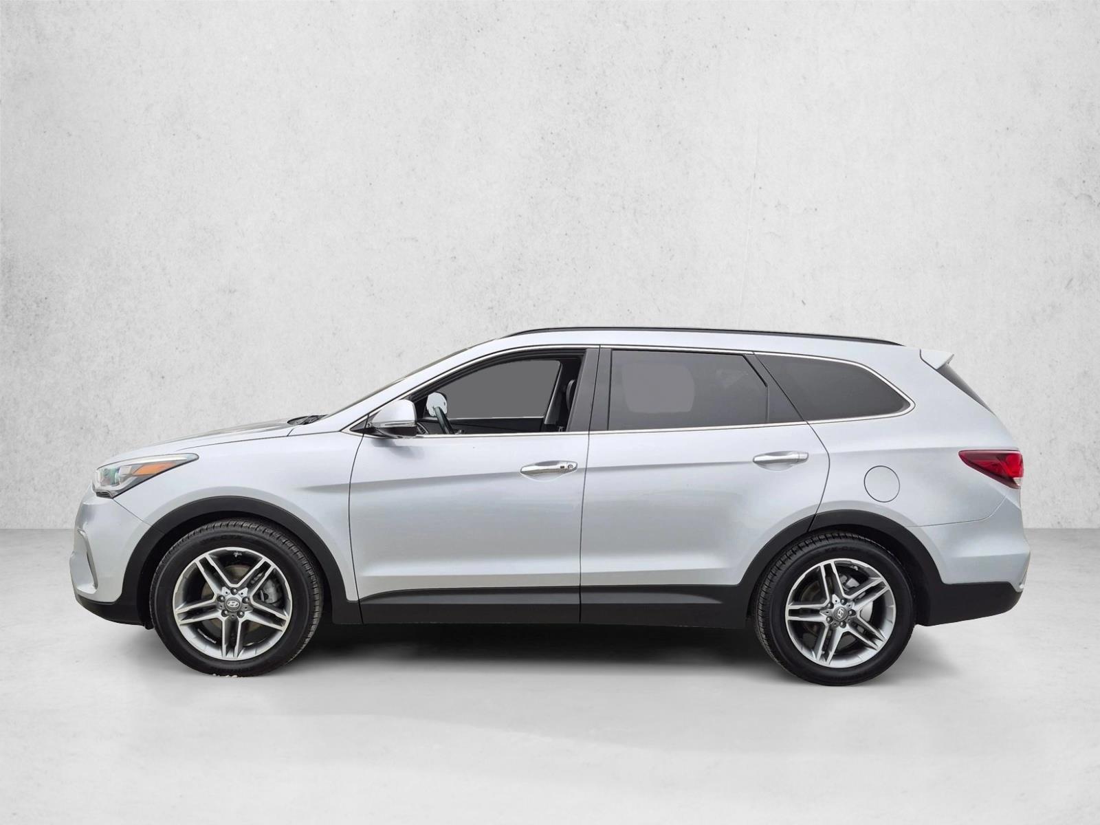 Thumbnail: 2017 Hyundai Santa Fe - 2