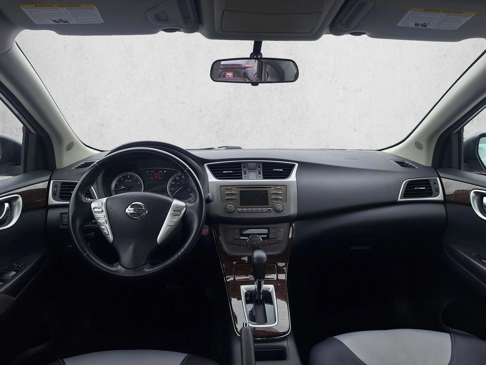 Thumbnail: 2013 Nissan Sentra - 3