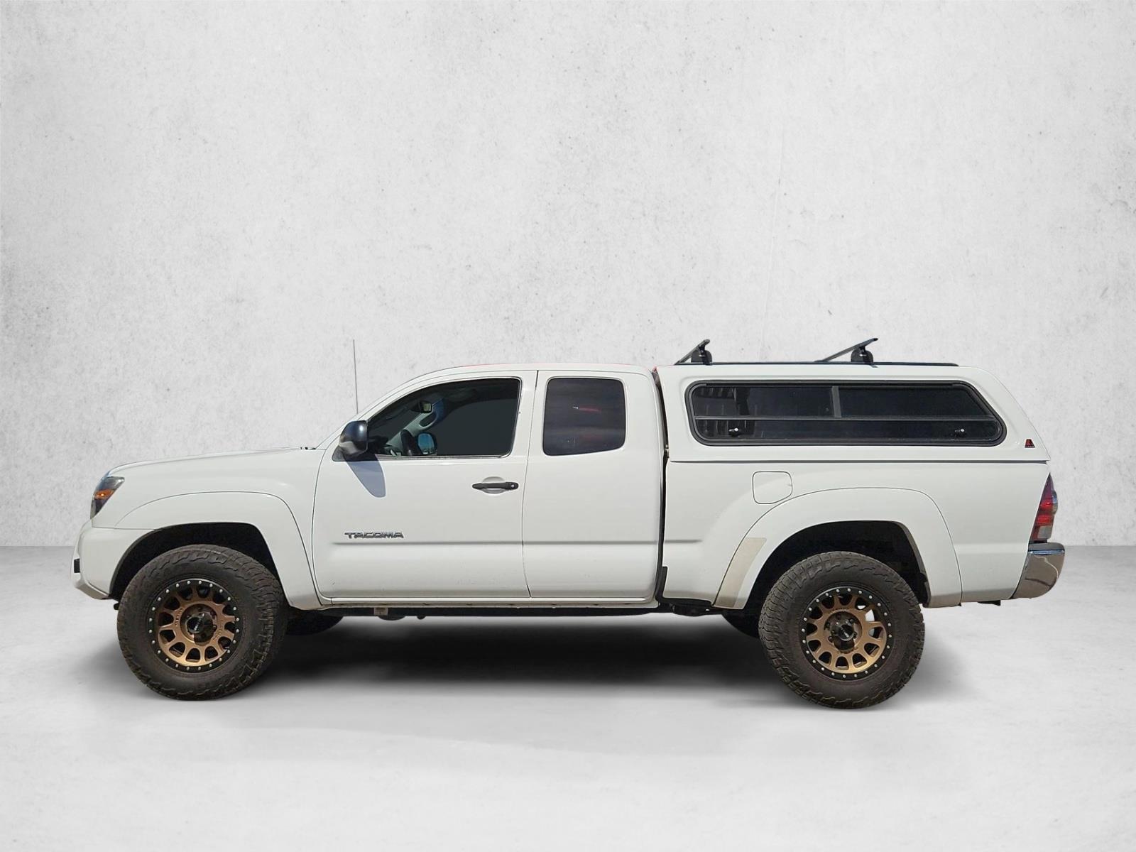 Thumbnail: 2012 Toyota Tacoma - 2