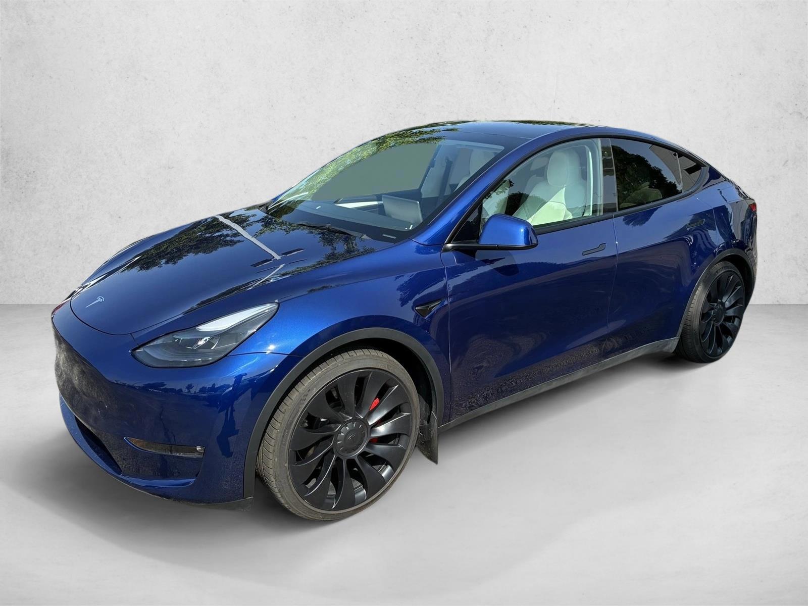 Thumbnail: 2023 Tesla Model Y - 1