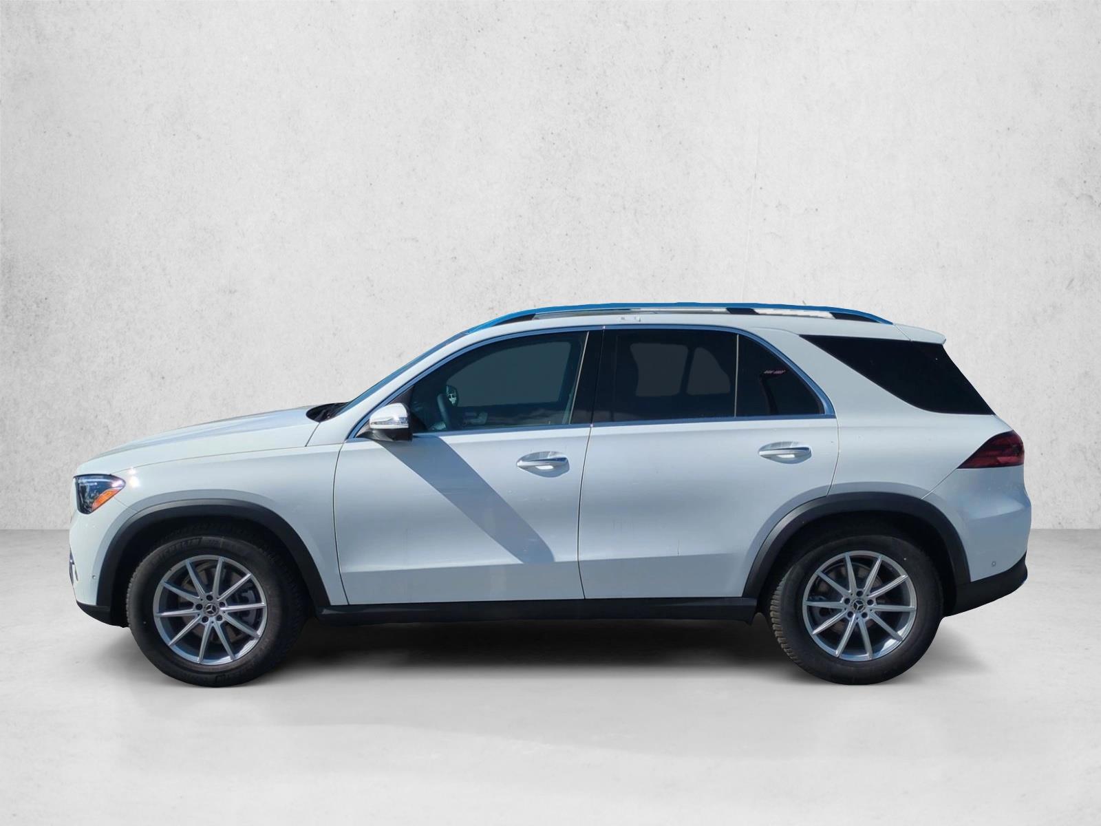 Thumbnail: 2026 Mercedes-Benz GLE - 2