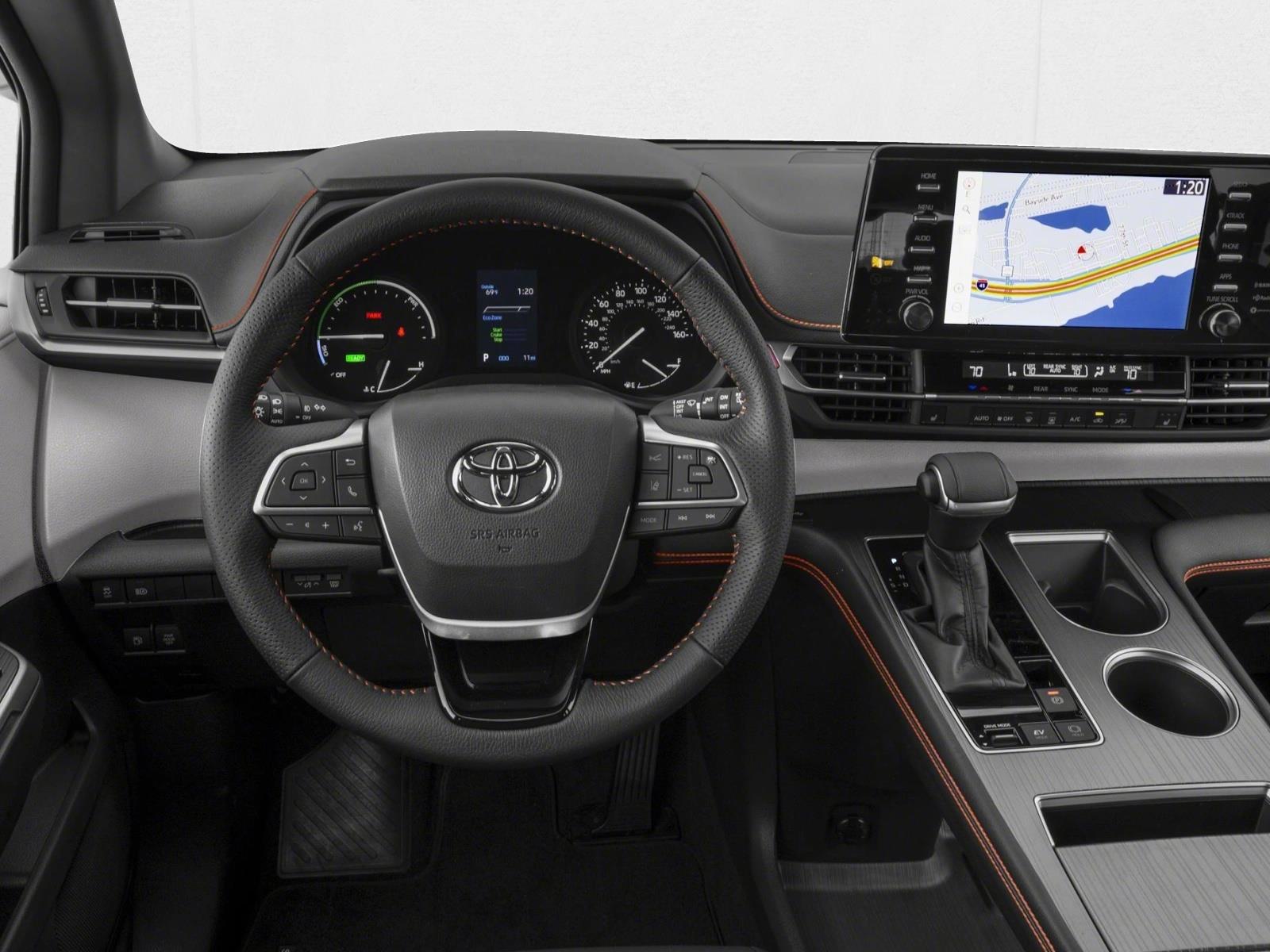 Thumbnail: 2026 Toyota Sienna - 3