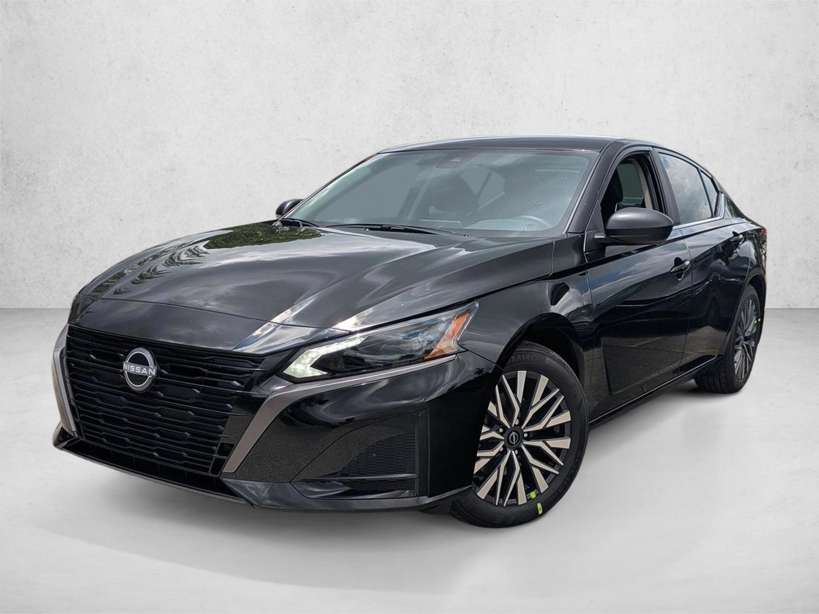 Thumbnail: 2026 Nissan Altima - 1