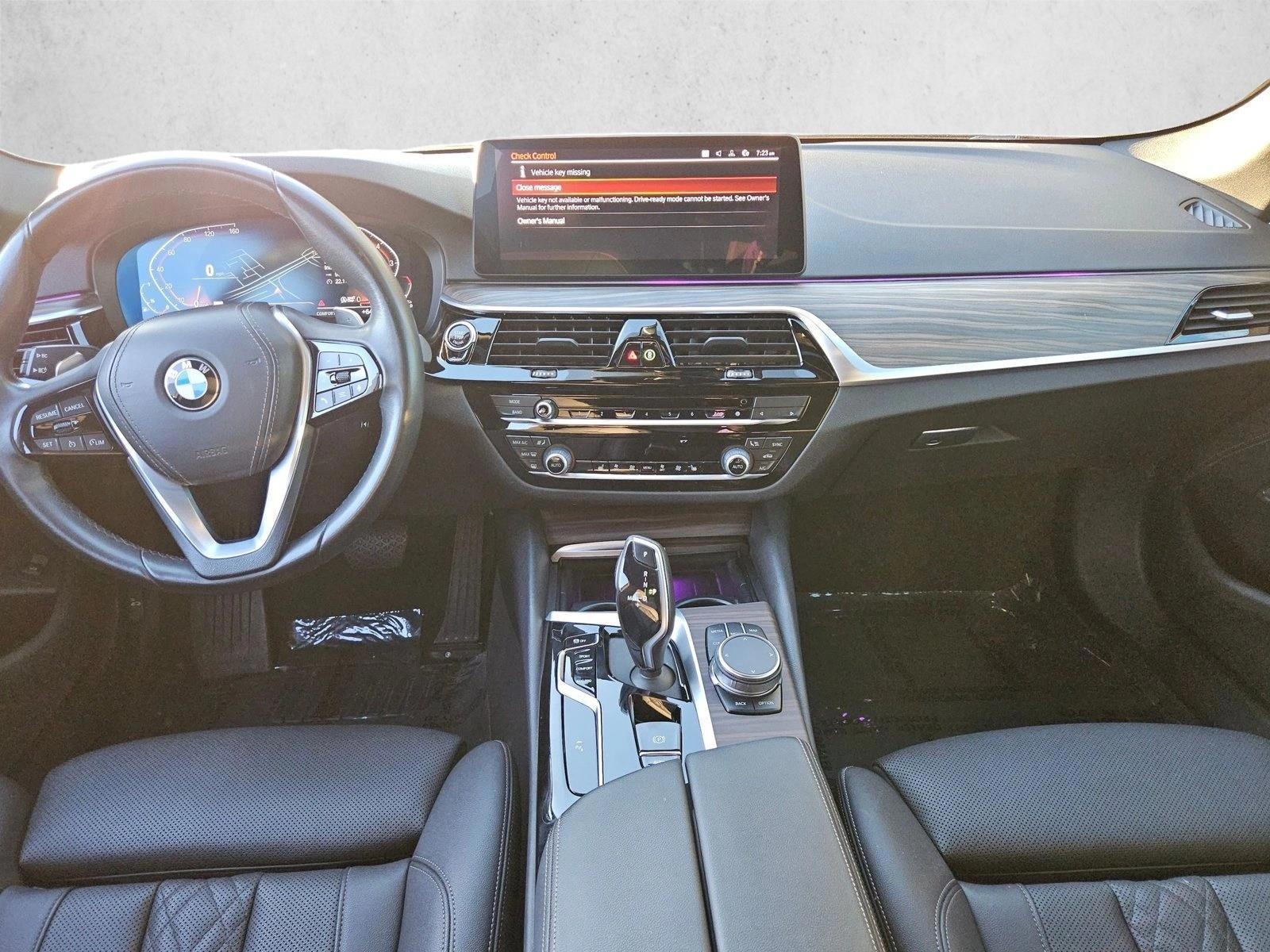 Thumbnail: 2023 BMW 5 Series - 4