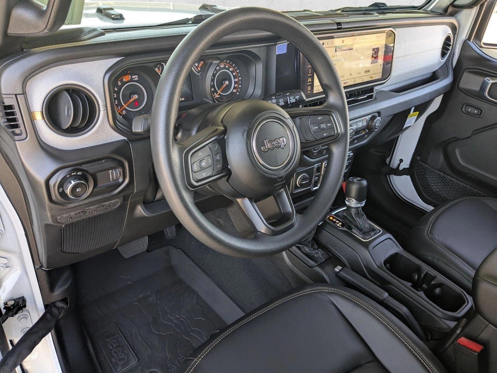 Thumbnail: 2026 Jeep Wrangler - 3
