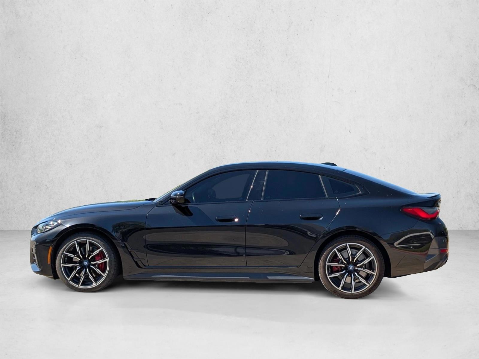 Thumbnail: 2023 BMW i4 - 2