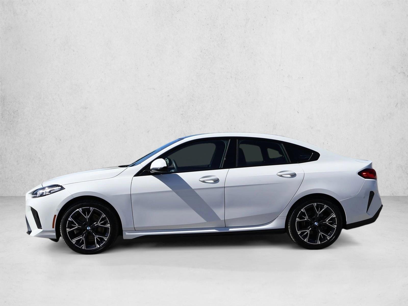 Thumbnail: 2025 BMW 2 Series - 2
