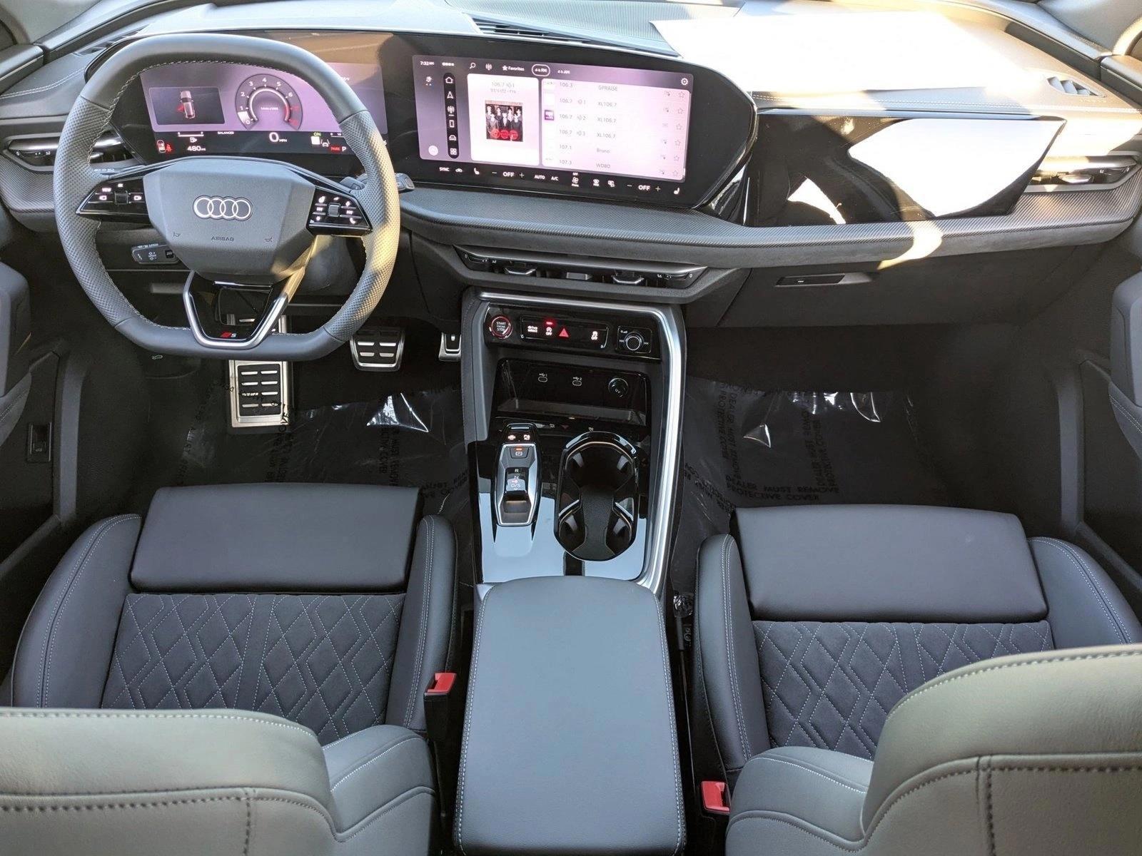 Thumbnail: 2026 Audi SQ5 - 4