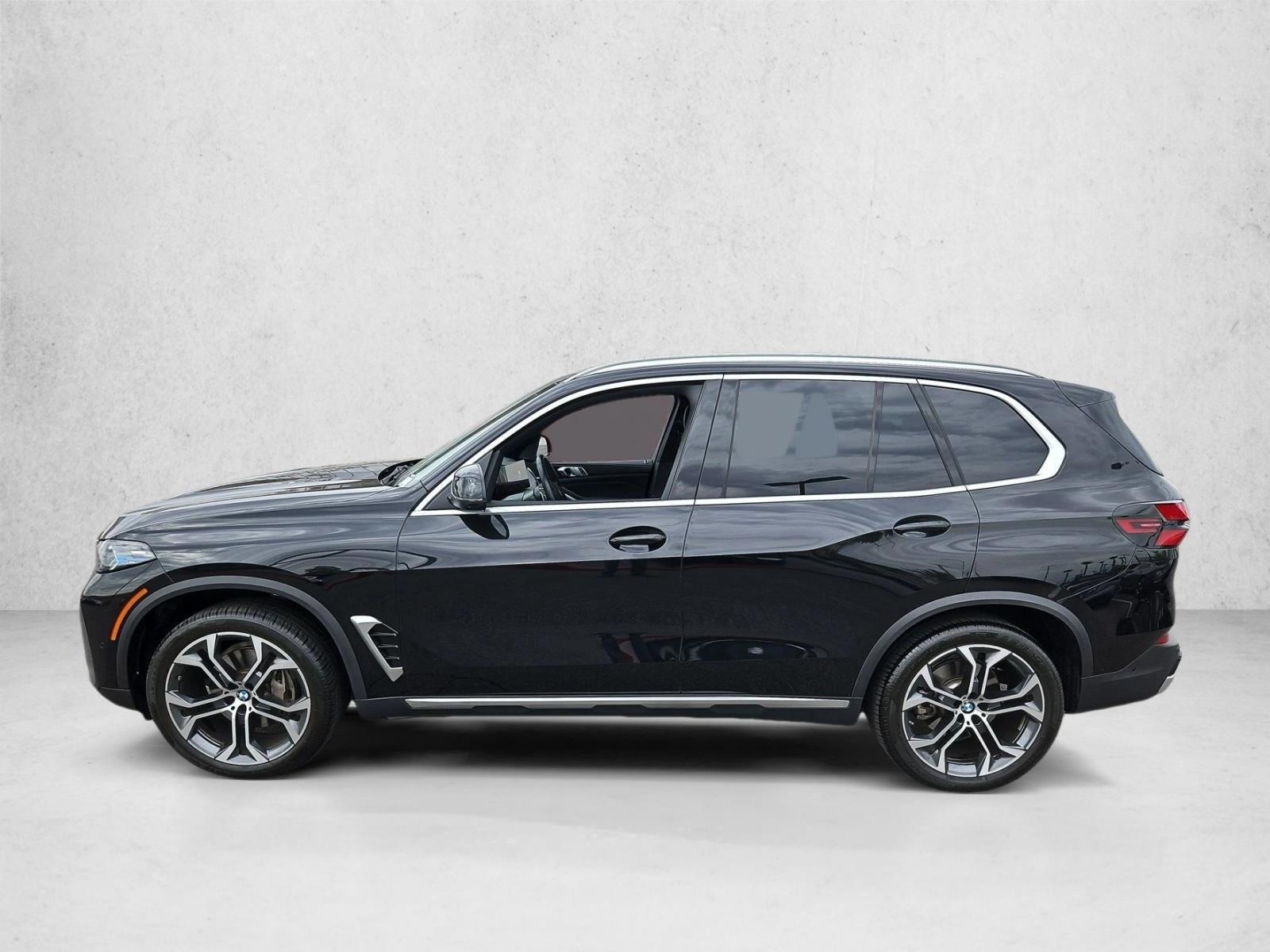 Thumbnail: 2026 BMW X5 - 2