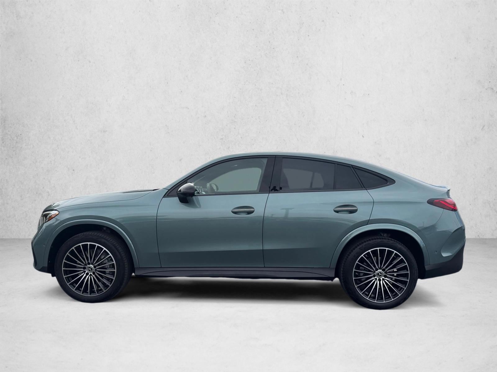 Thumbnail: 2027 Mercedes-Benz GLC - 2