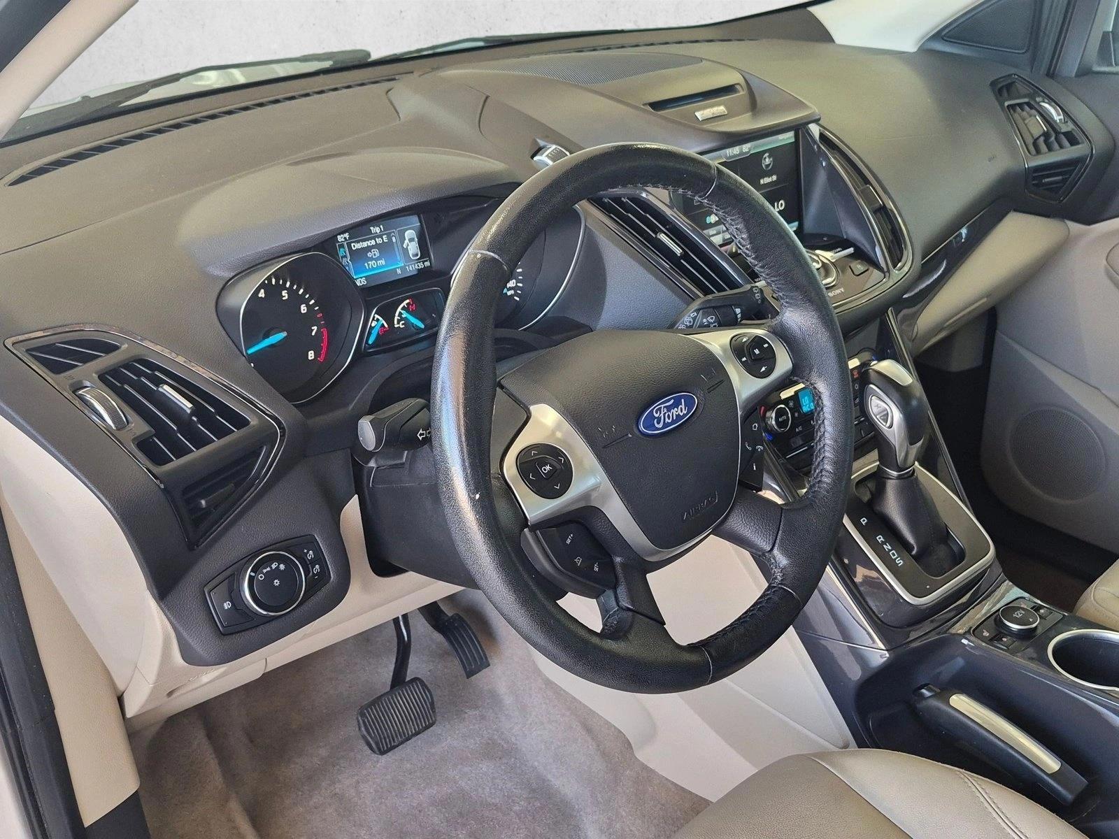 Thumbnail: 2014 Ford Escape - 3