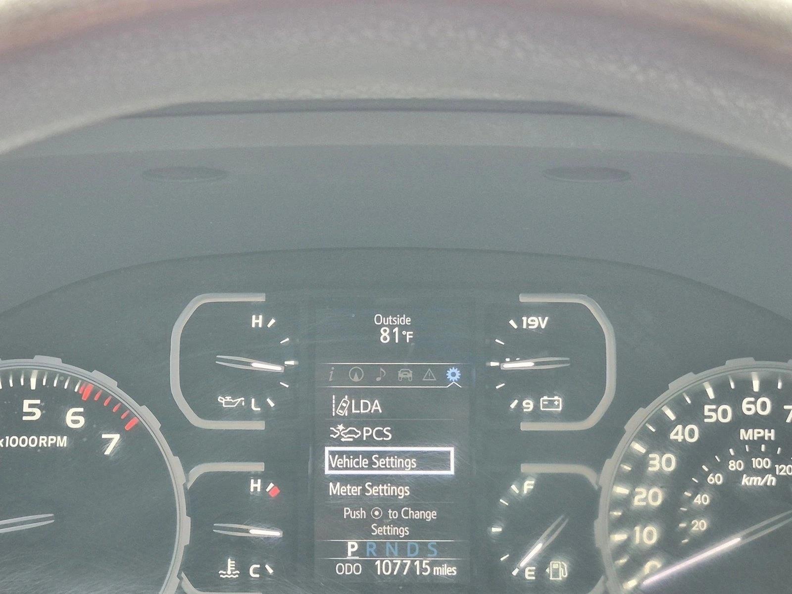 2018 Toyota Tundra SR5 - Photo 8