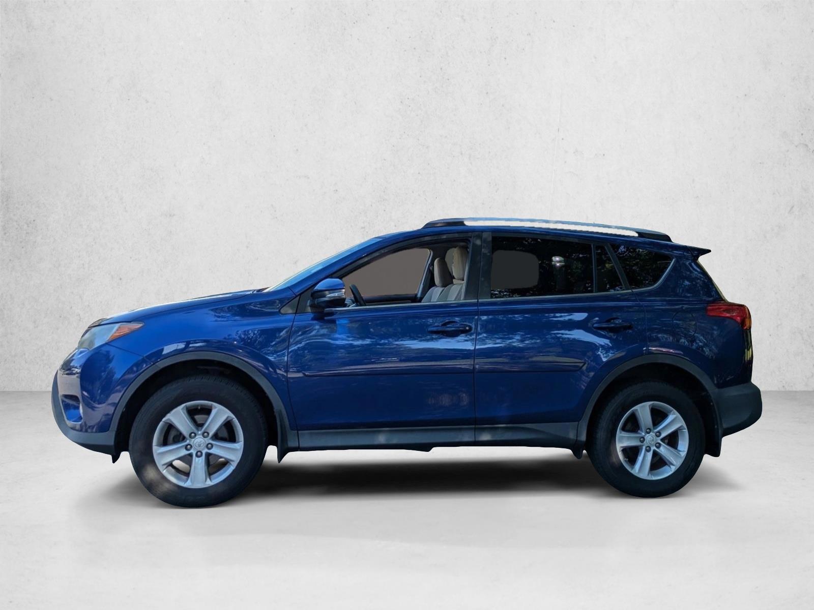 Thumbnail: 2014 Toyota RAV4 - 2