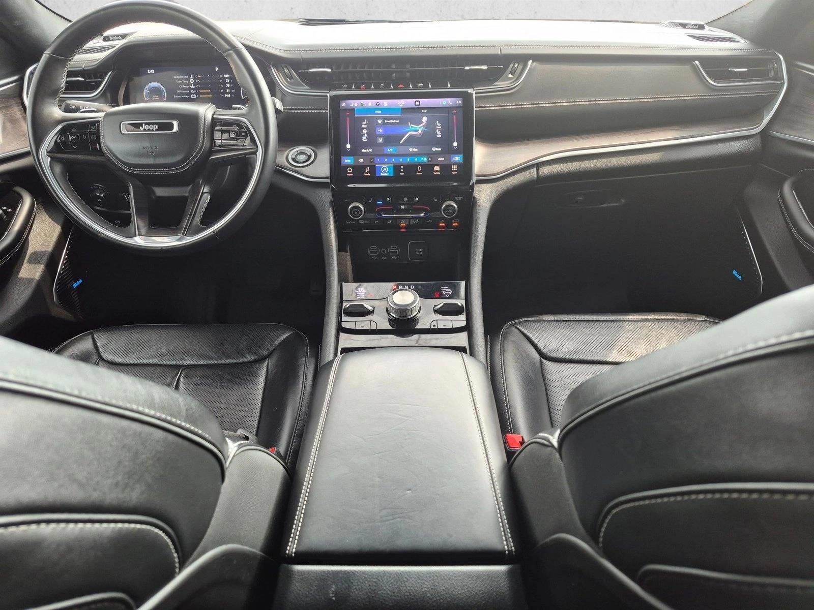 Thumbnail: 2022 Jeep Grand Cherokee L - 3