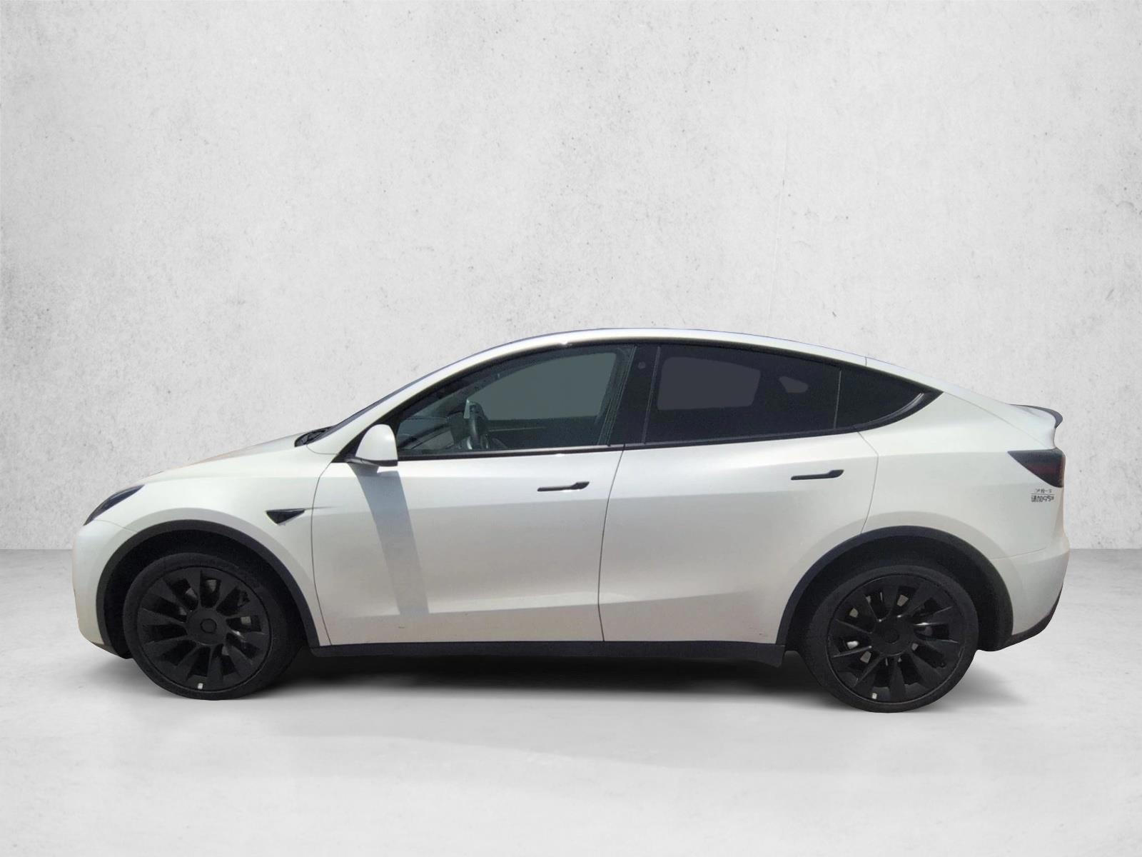 Thumbnail: 2023 Tesla Model Y - 2