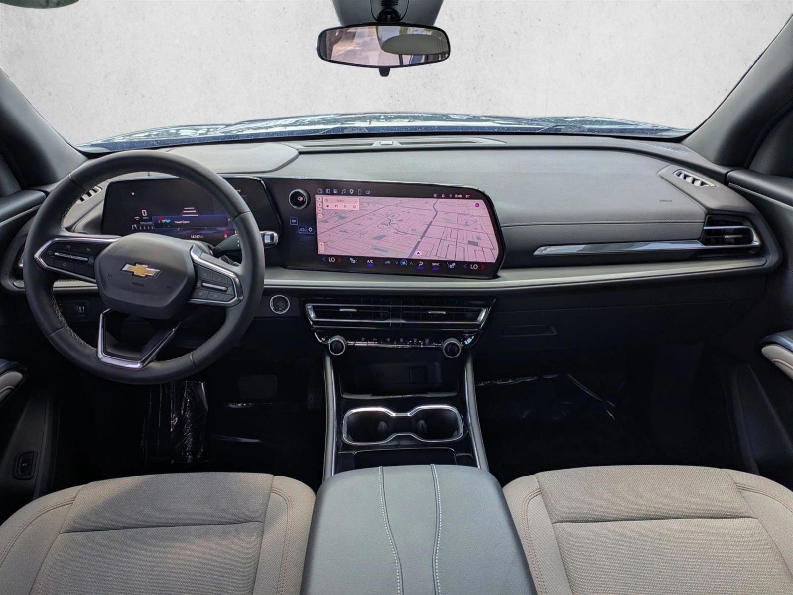 Thumbnail: 2025 Chevrolet Traverse - 4