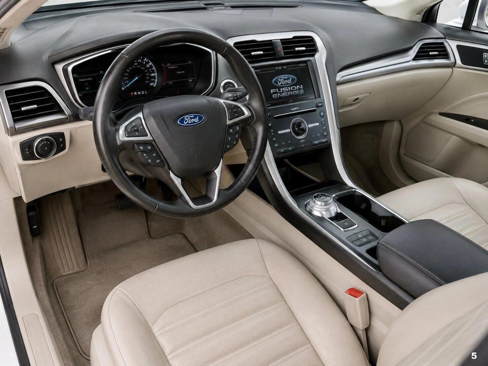 Thumbnail: 2015 Ford Fusion - 7