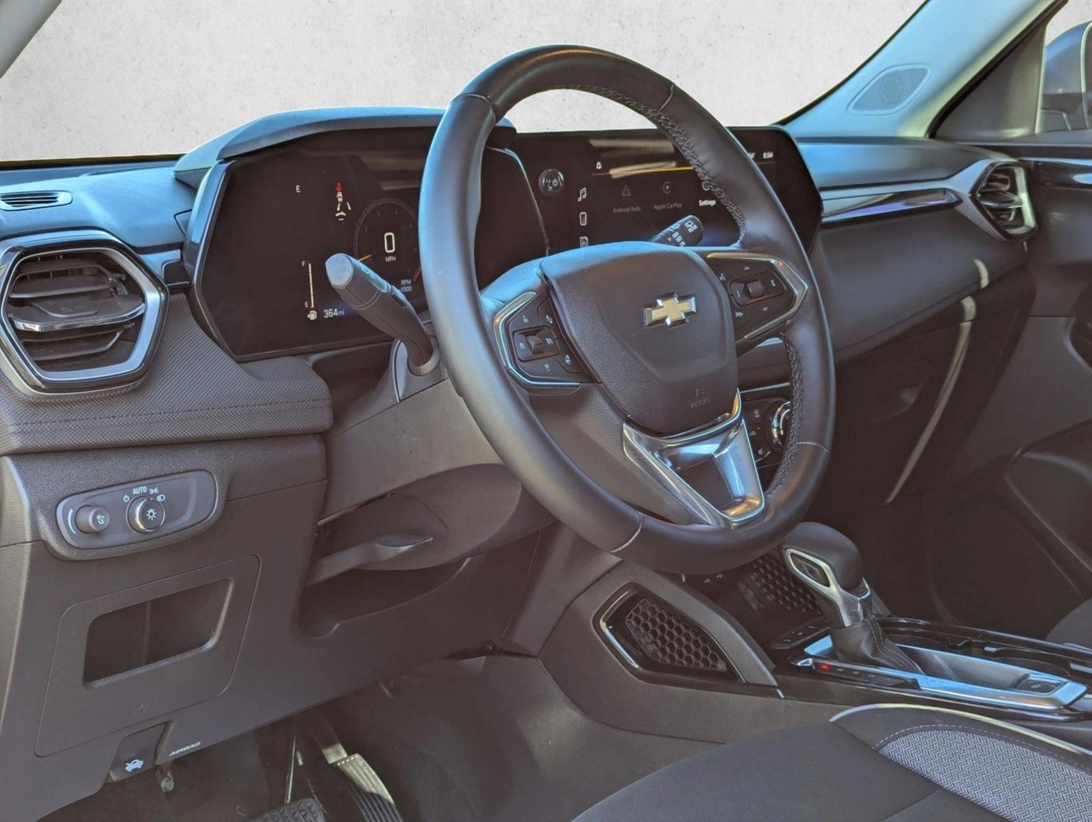 Thumbnail: 2024 Chevrolet TrailBlazer - 2