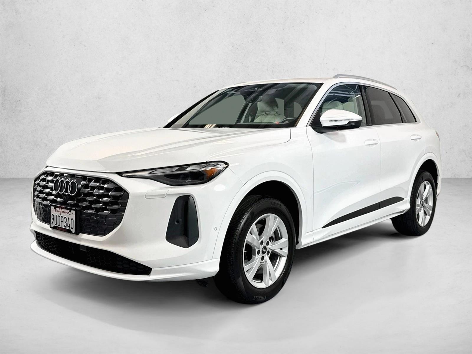 Thumbnail: 2025 Audi Q5 - 1