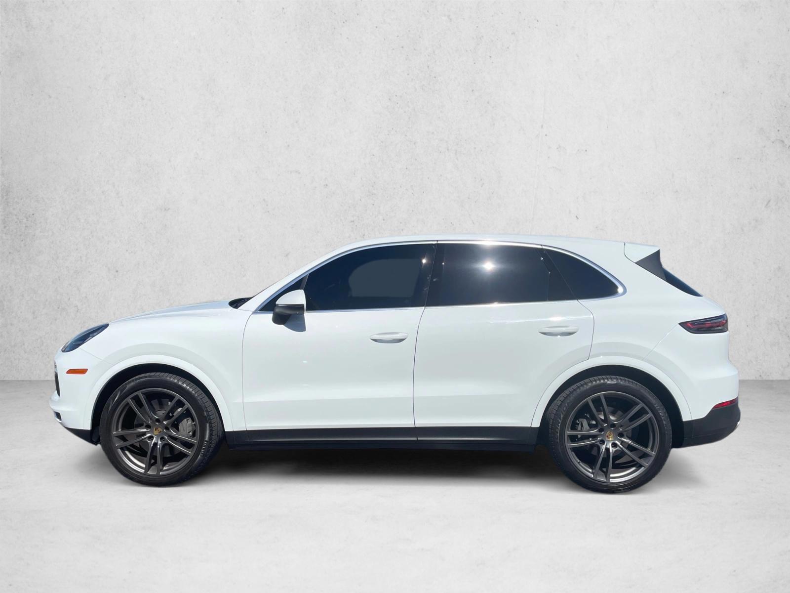 Thumbnail: 2019 Porsche Cayenne - 2