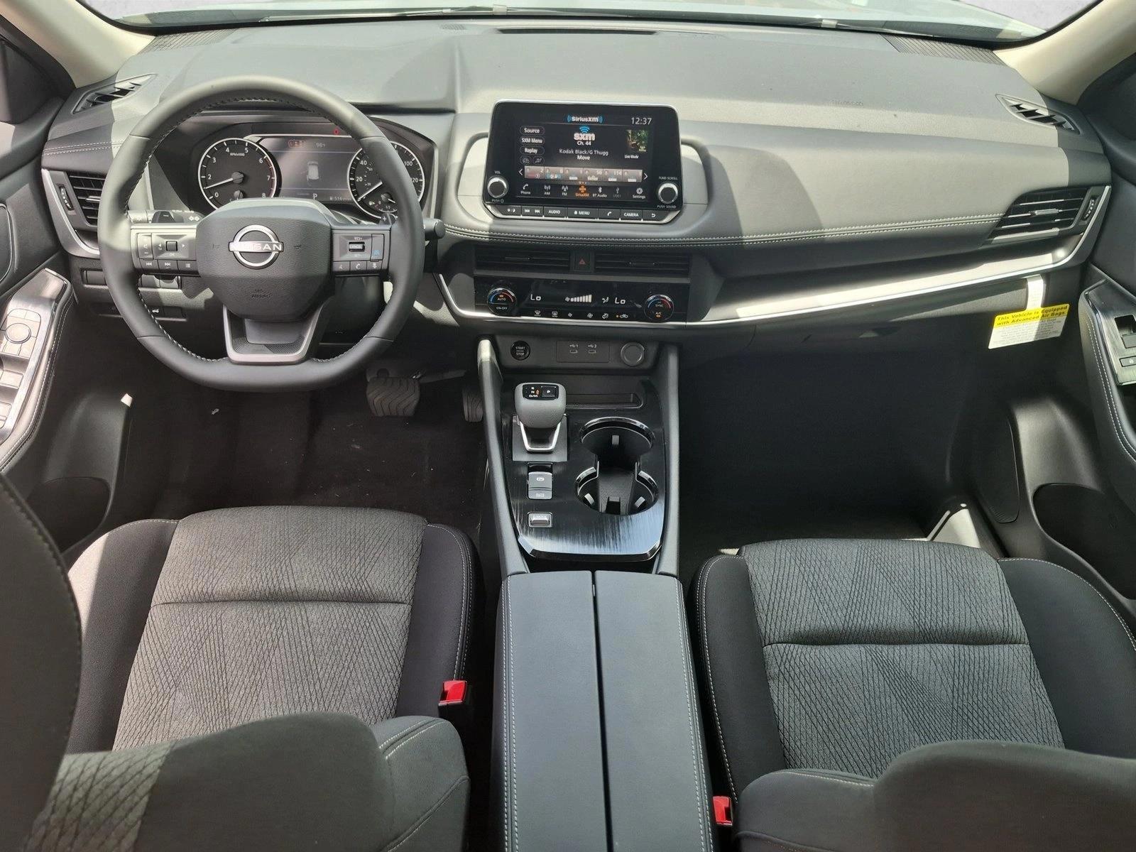Thumbnail: 2026 Nissan Rogue - 3