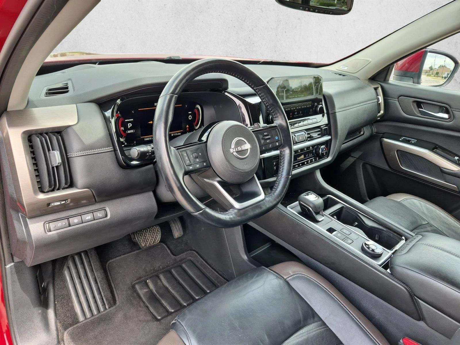 Thumbnail: 2022 Nissan Pathfinder - 3