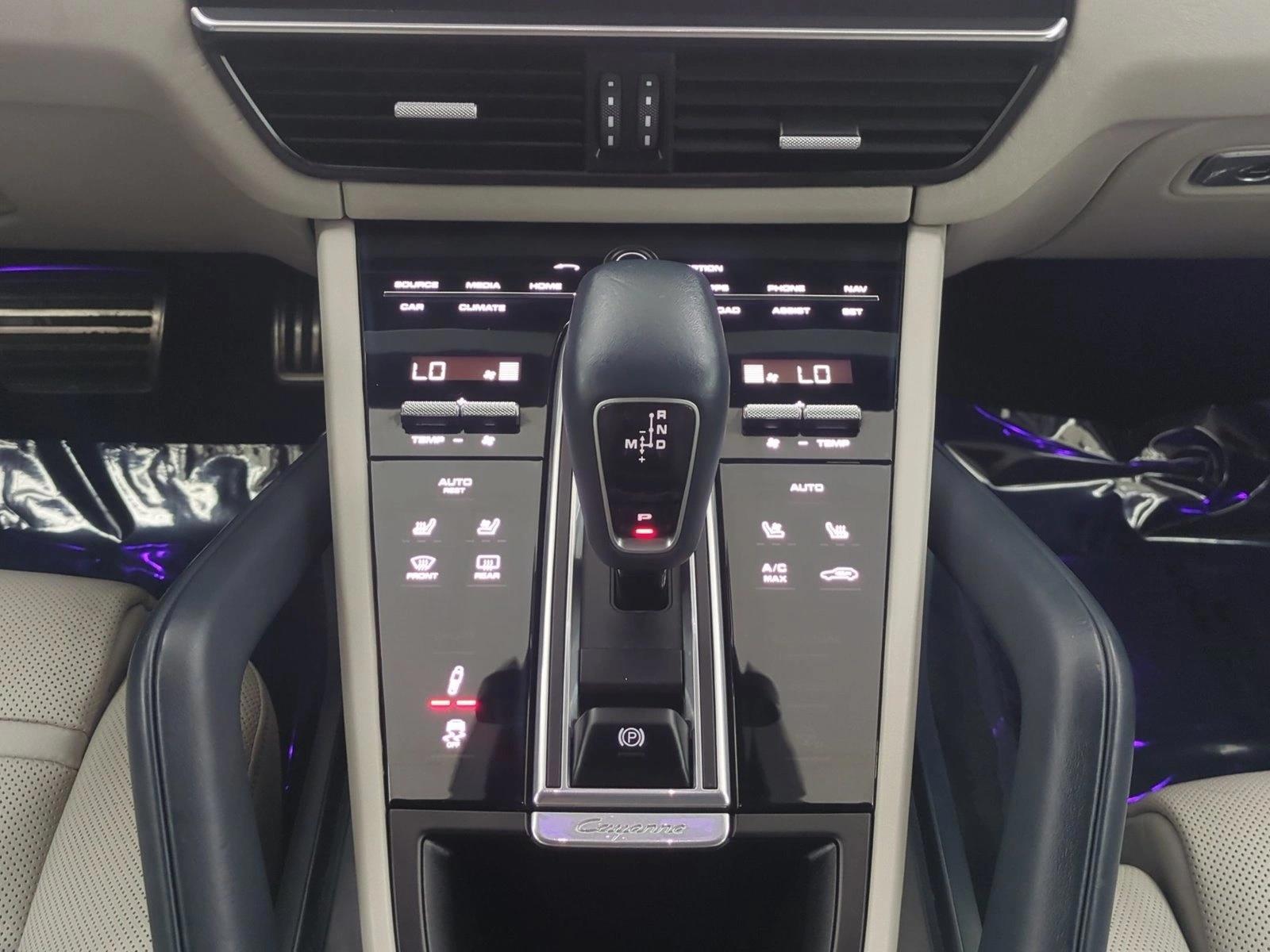 Thumbnail: 2019 Porsche Cayenne - 4