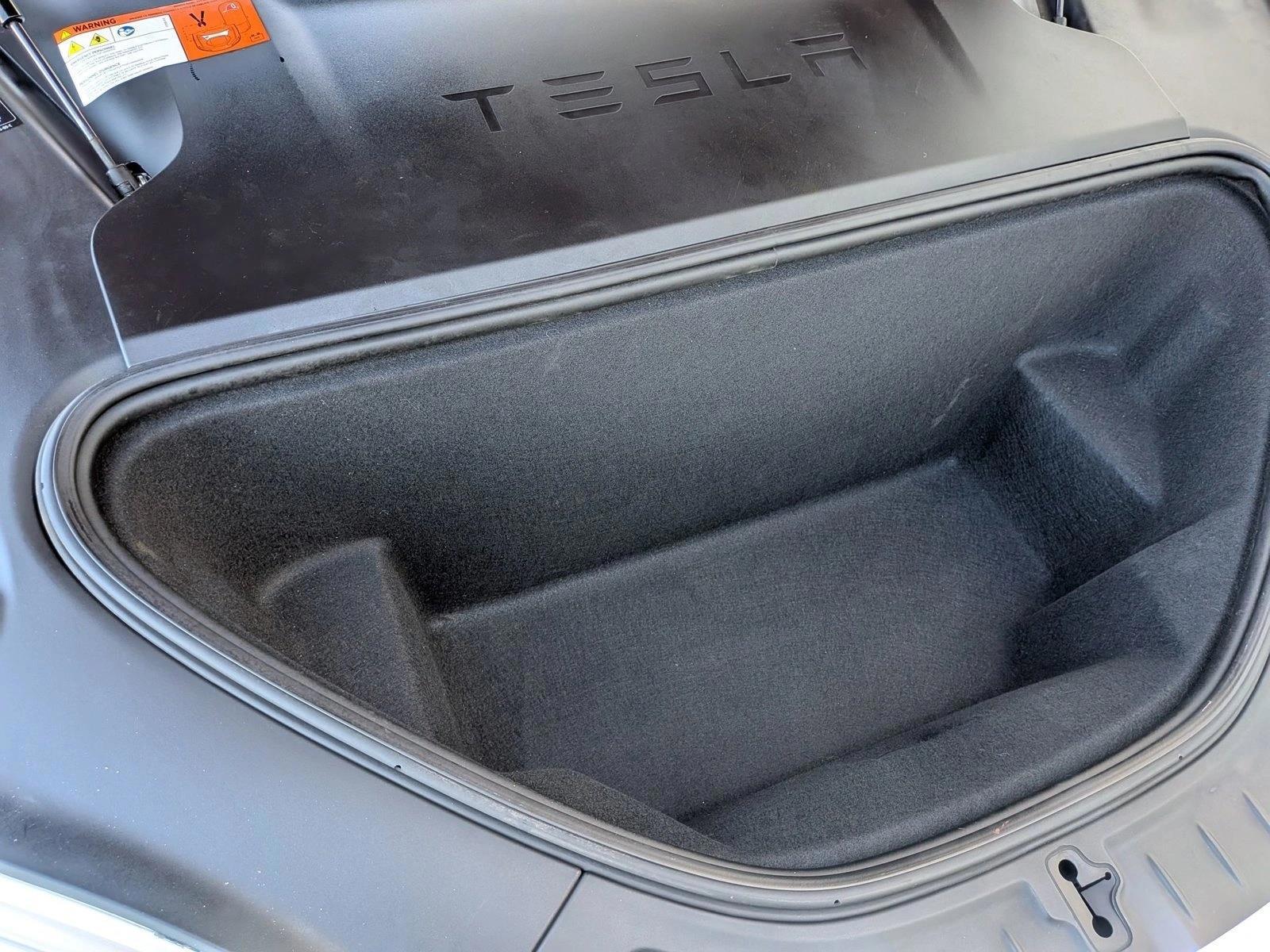 Thumbnail: 2018 Tesla Model S - 6