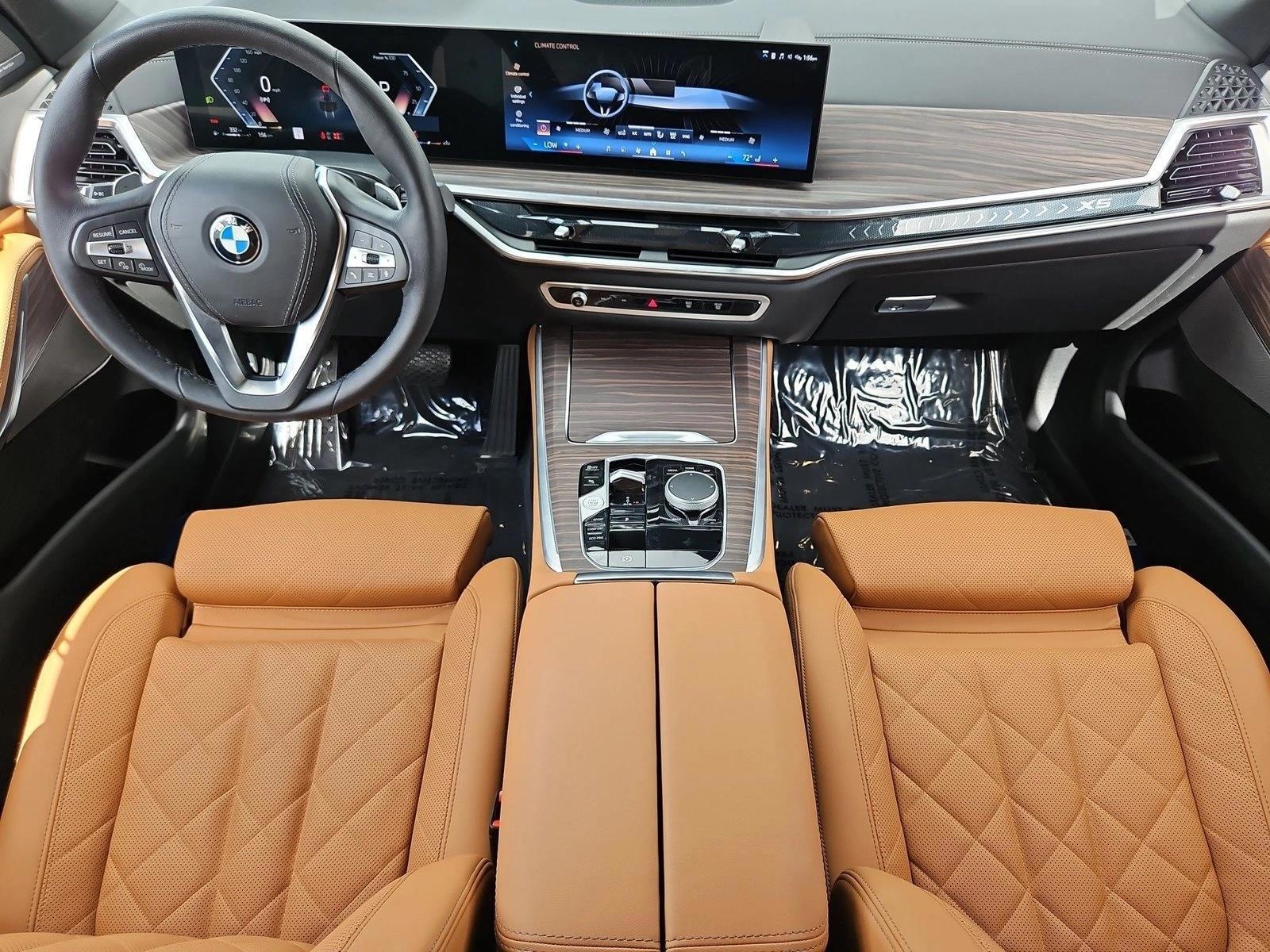 Thumbnail: 2026 BMW X5 - 4